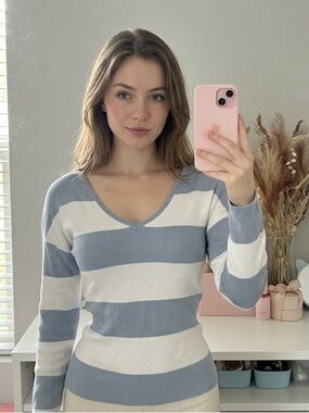 Splendid Striped V-Neck Sweater in Light Blue and White